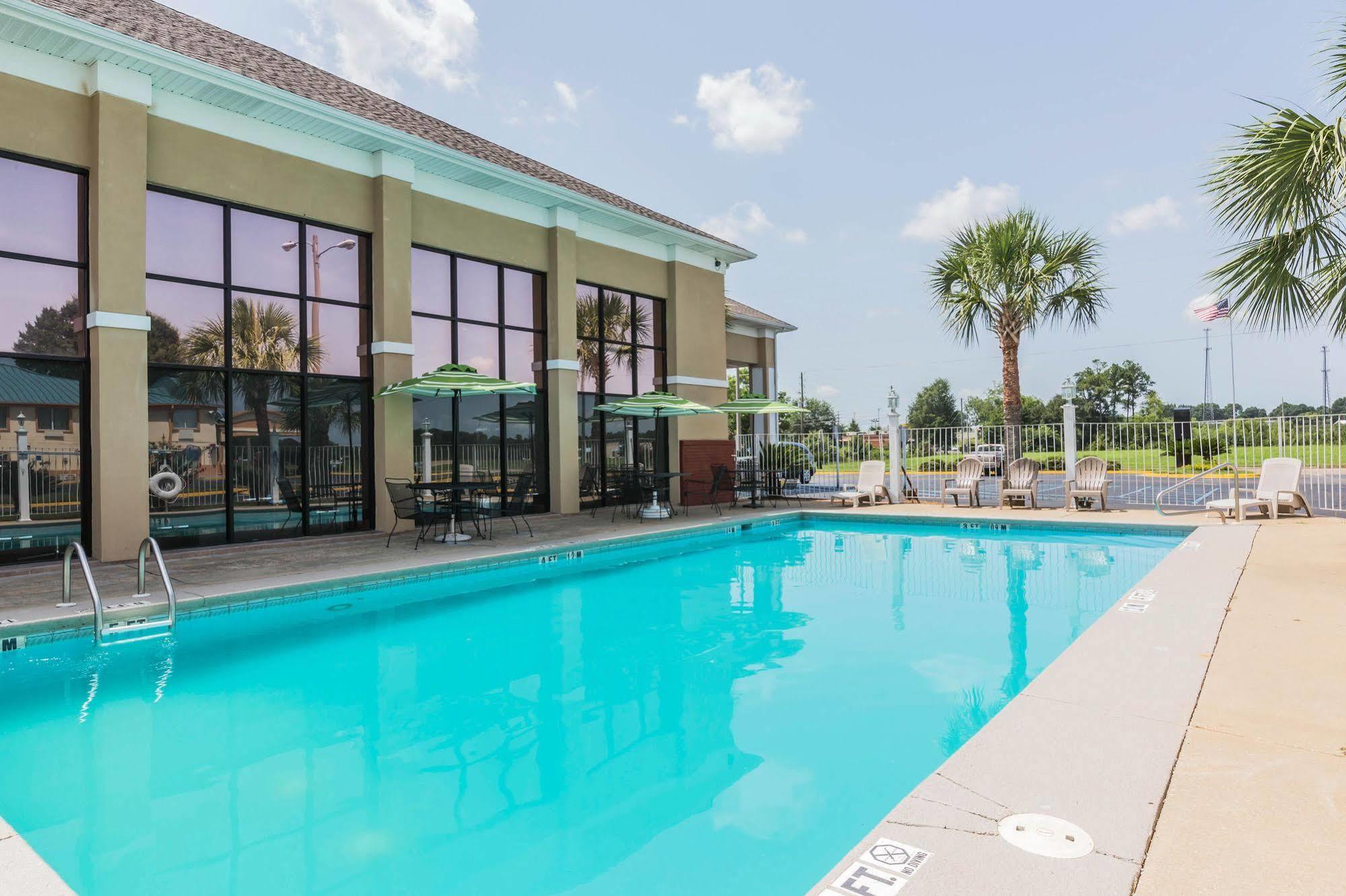 Quality Inn & Suites North Montgomery Luaran gambar